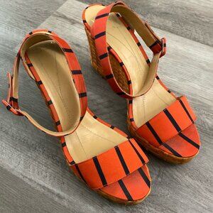 Kate Spade Cabana Wedge Wicker Heels 10 Grosgrain Ribbon Red Blue Buckle Closure